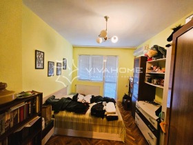 3+ camere da letto Tsentar, Dobrich 9