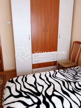 3+ camere da letto Tsentar, Dobrich 11