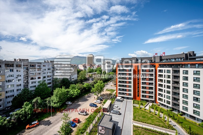 Продава 3-СТАЕН, гр. София, Център, снимка 3 - Апартаменти - 56485639