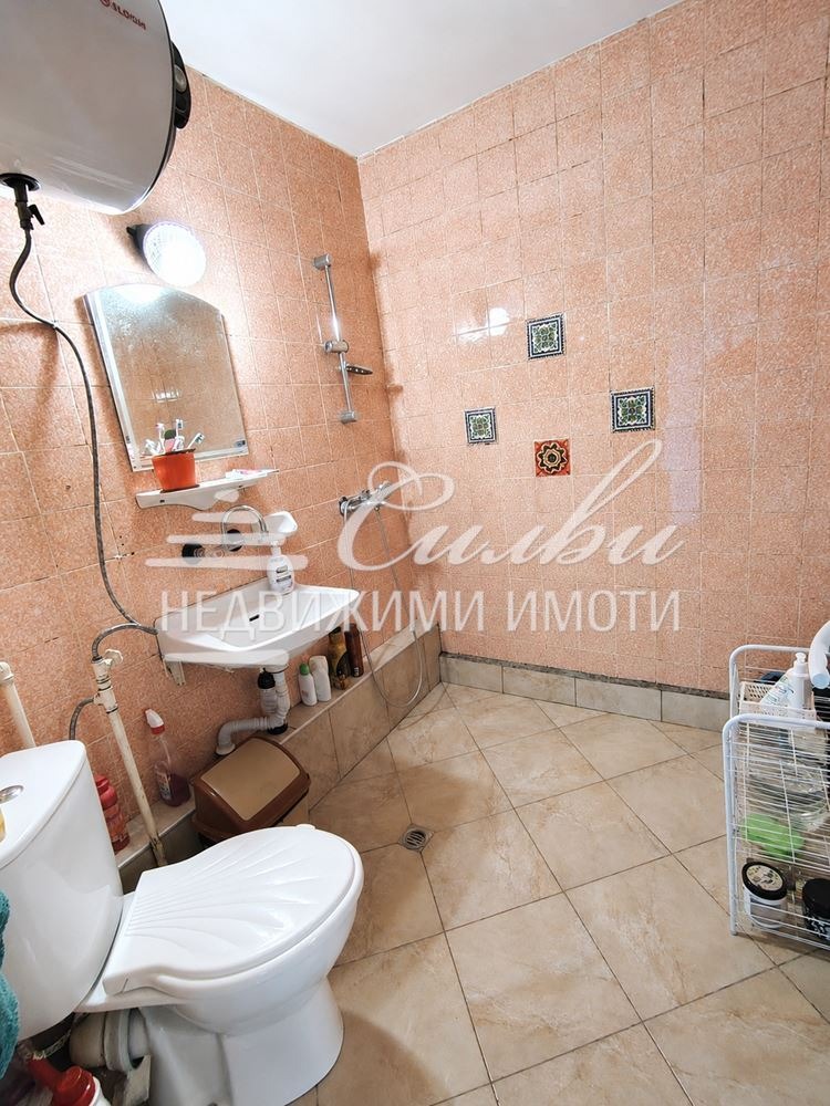Продава 2-СТАЕН, гр. Шумен, Еверест, снимка 6 - Апартаменти - 55889568