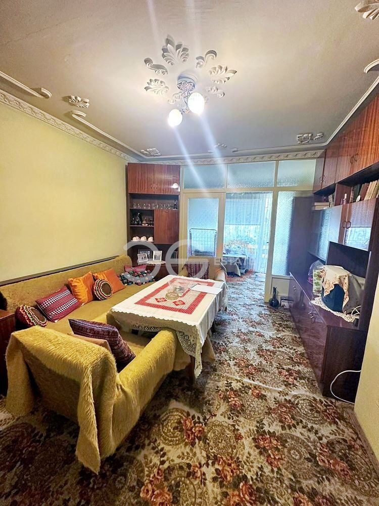 Продава 3-СТАЕН, гр. Варна, Младост 2