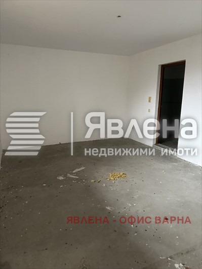 Продава КЪЩА, с. Приселци, област Варна, снимка 5 - Къщи - 48672158