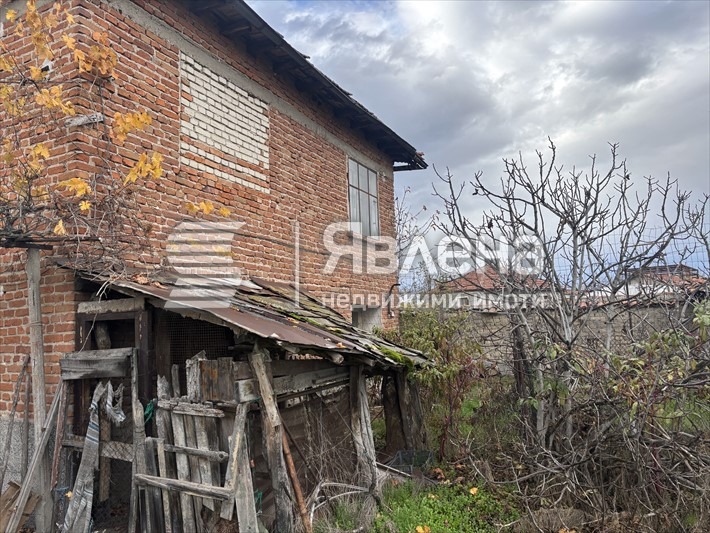 Продава КЪЩА, с. Крислово, област Пловдив, снимка 7 - Къщи - 53014776