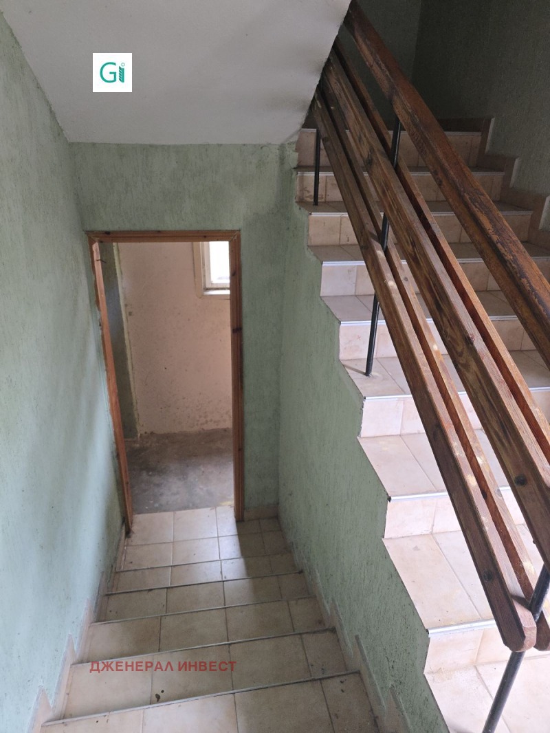 Продава КЪЩА, с. Бараково, област Кюстендил, снимка 16 - Къщи - 53020256