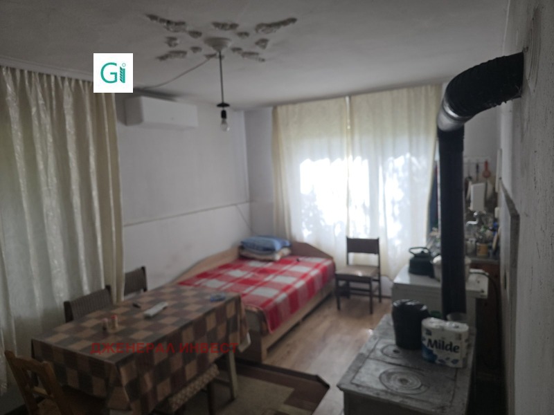 Продава КЪЩА, с. Бараково, област Кюстендил, снимка 8 - Къщи - 53020256