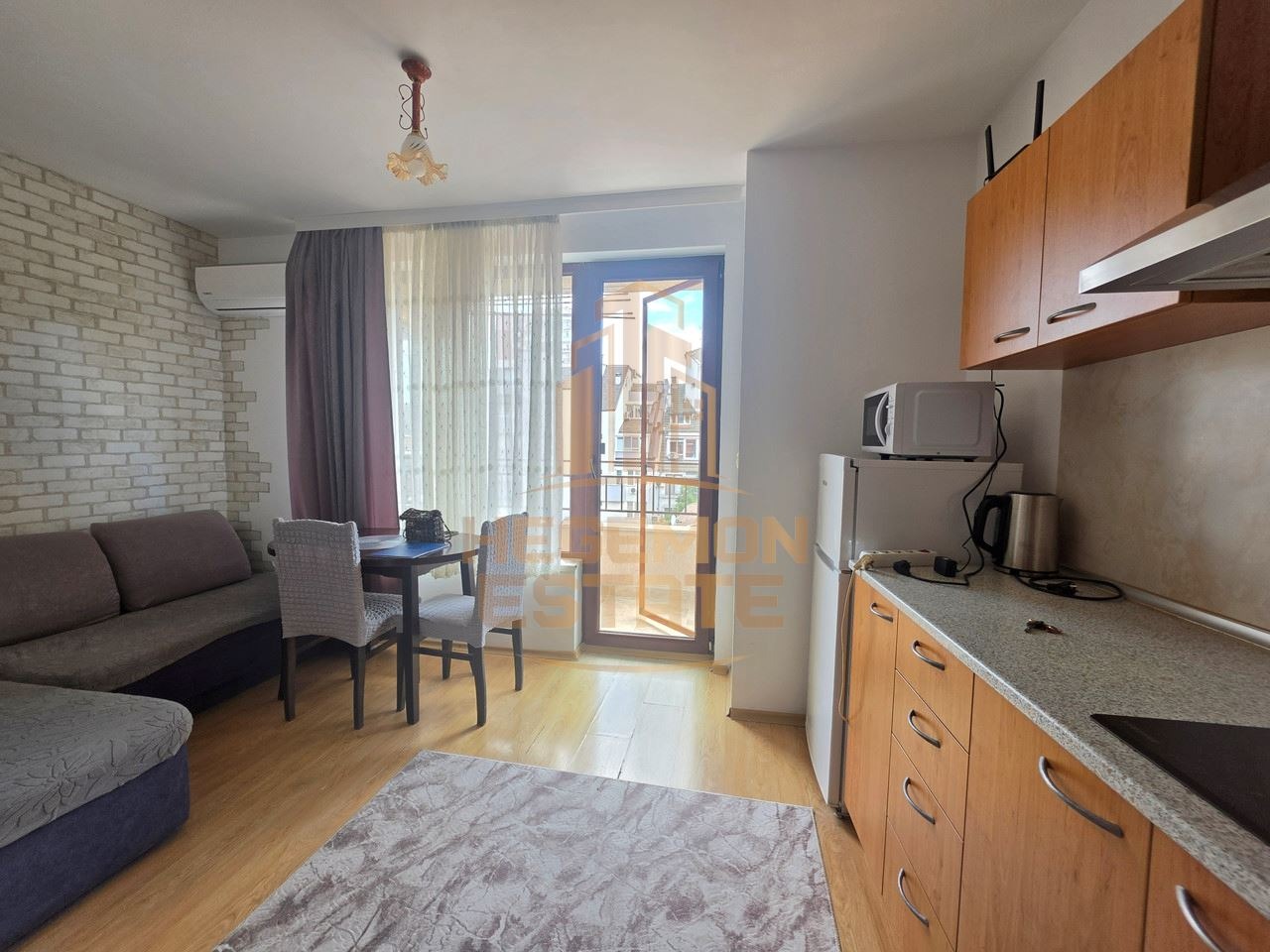 Продава 2-СТАЕН, гр. Варна, Колхозен пазар, снимка 2 - Апартаменти - 55433501
