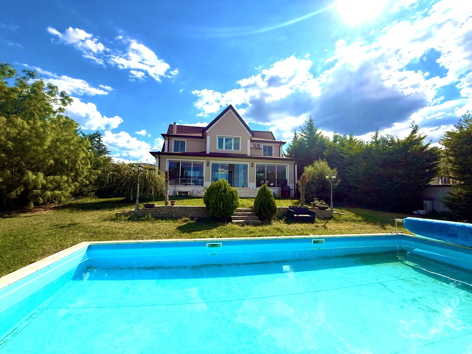 Продава  Къща област Пловдив , с. Белащица , 550 кв.м | 86748767