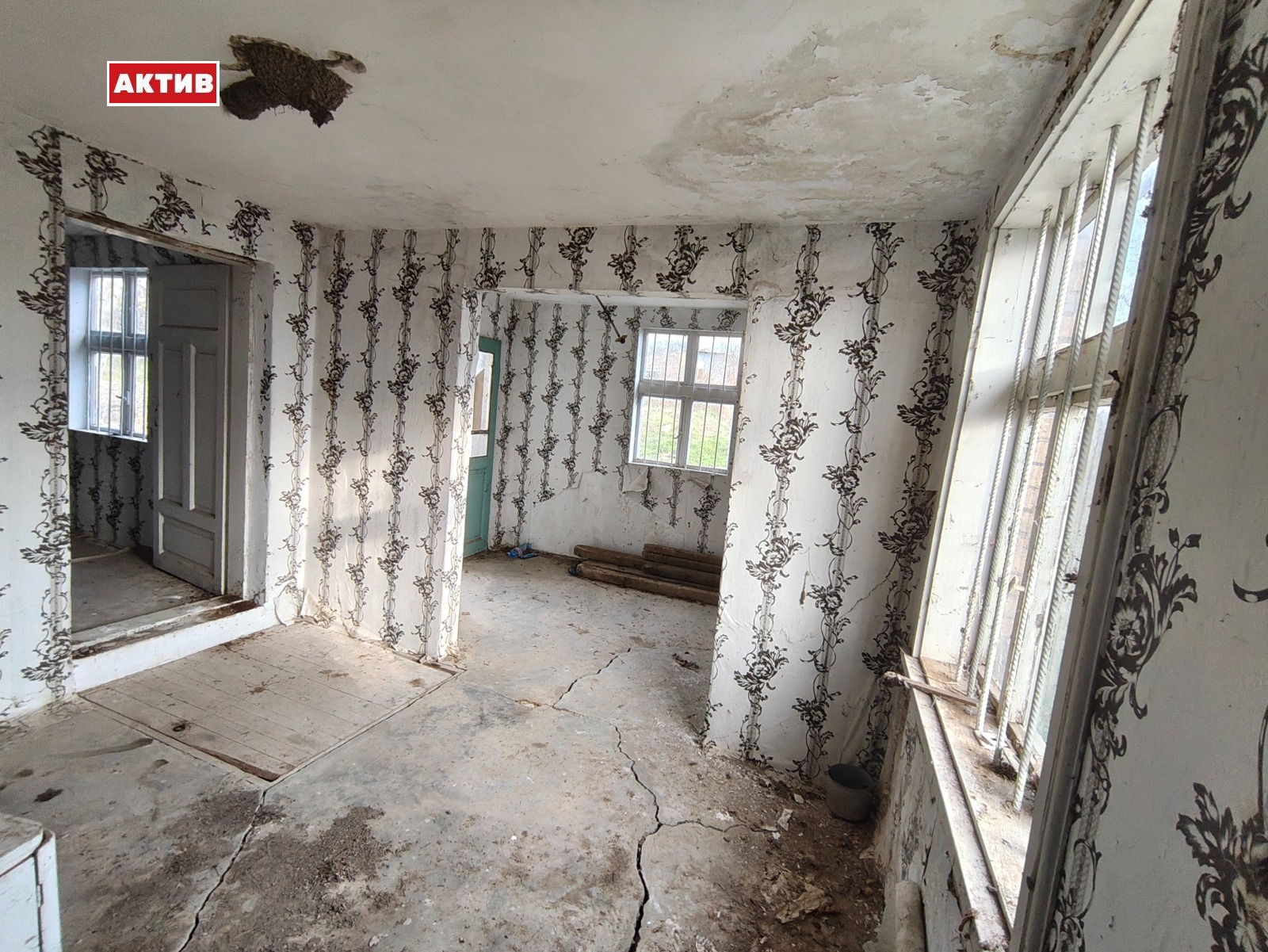 Продава ВИЛА, гр. Търговище, Вилна зона, снимка 3 - Вили - 54703192