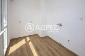 2-стаен град София, Гоце Делчев