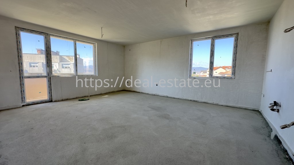 Продава 3-СТАЕН, гр. Благоевград, Орлова чука, снимка 2 - Апартаменти - 52166983