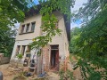 Продава КЪЩА, област Ловеч, с. Гложене • 142000 € / 277727.86 лв. • 82065230 2