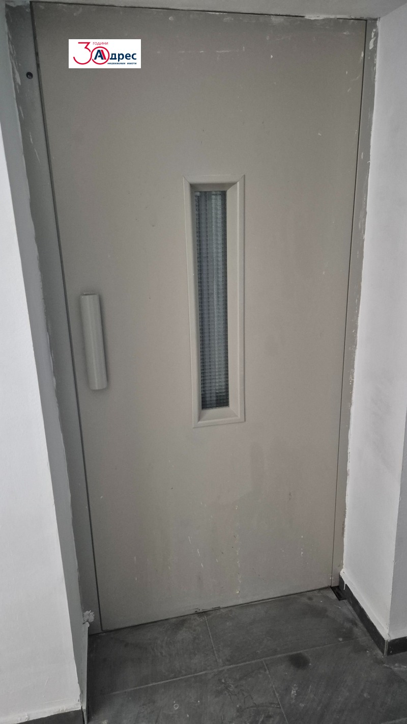 Продава  1-стаен град Добрич , Център , 72 кв.м | 85378350 - изображение [10]