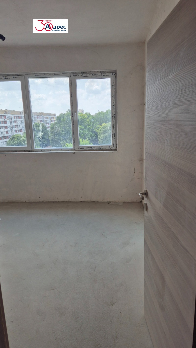 Продава  1-стаен град Добрич , Център , 72 кв.м | 85378350 - изображение [8]