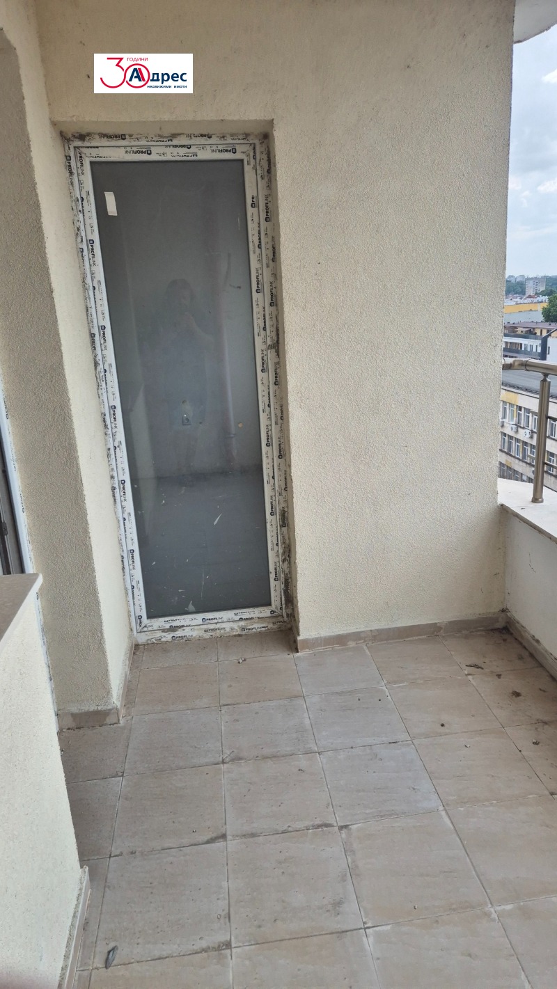 Продава  1-стаен град Добрич , Център , 72 кв.м | 85378350 - изображение [6]