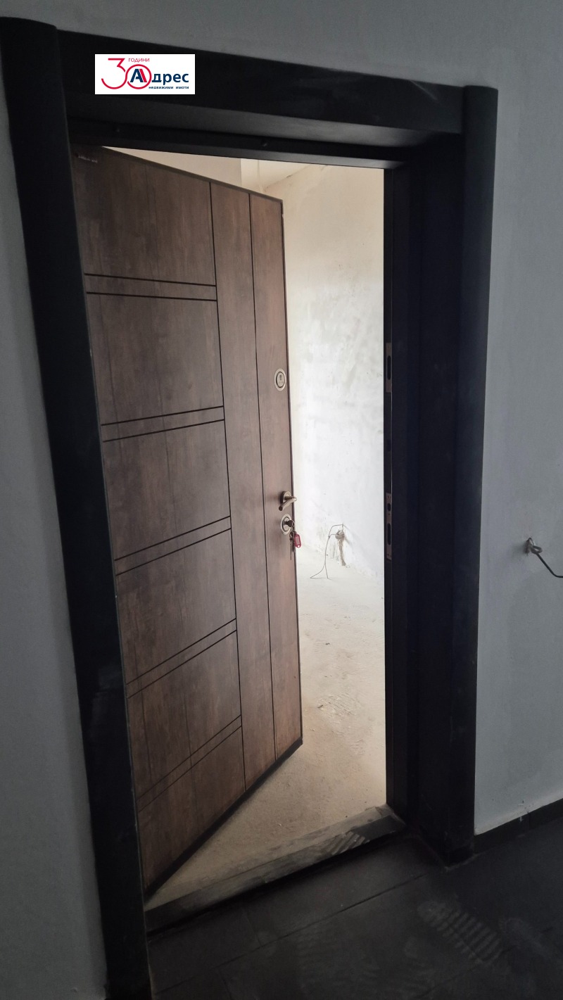 Продава  1-стаен град Добрич , Център , 72 кв.м | 85378350