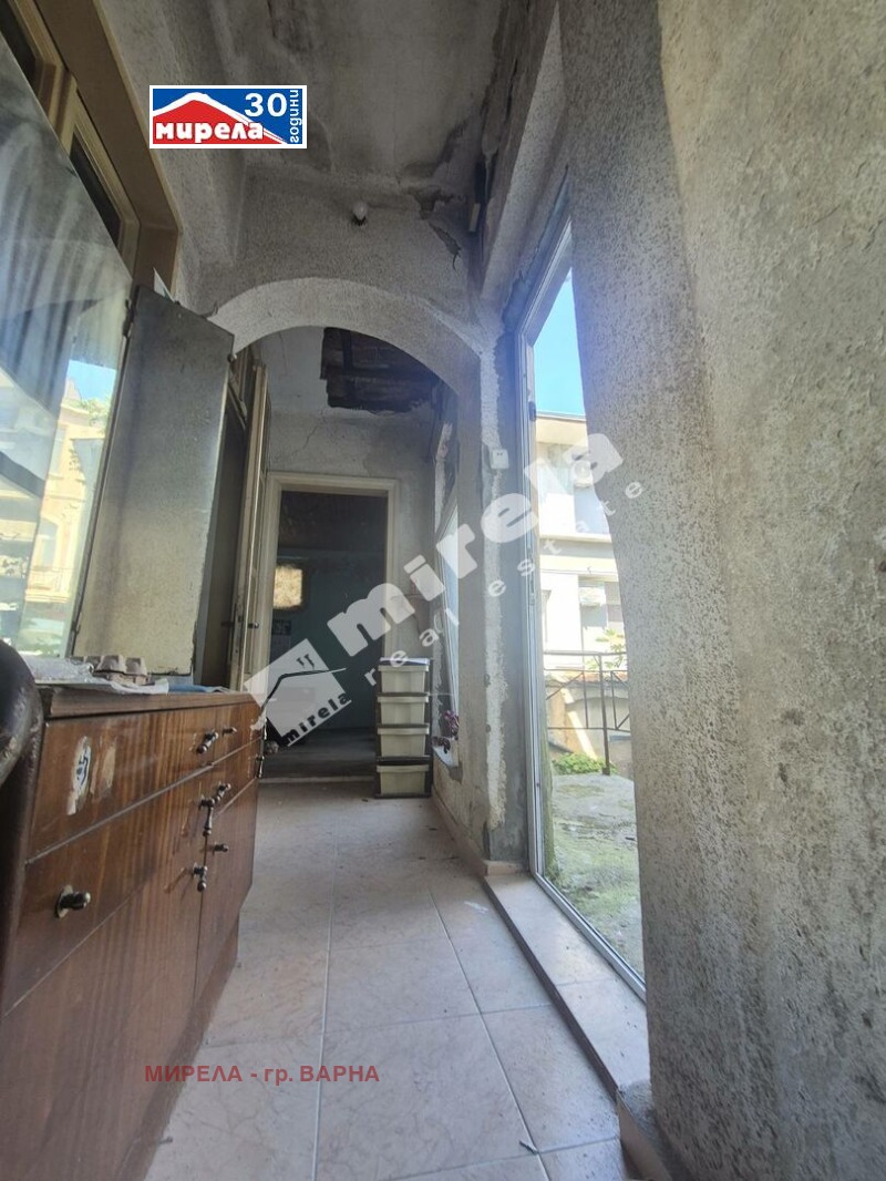 Продава  2-стаен град Варна , Център , 40 кв.м | 25969073 - изображение [7]