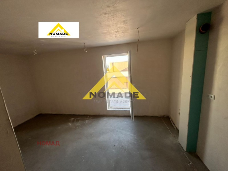 Zu verkaufen  2 Schlafzimmer Plowdiw , Juschen , 125 qm | 99170172 - Bild [2]