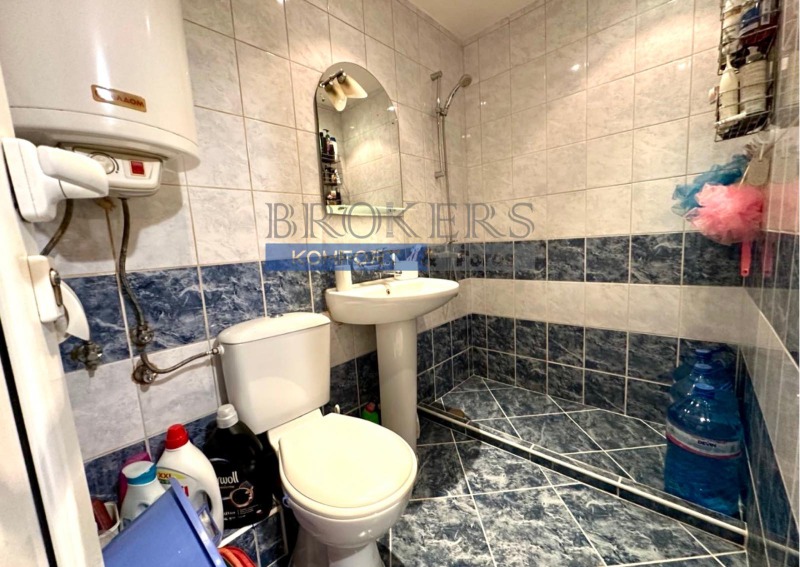 Продаја  2 спаваће собе Варна , Автогара , 57 м2 | 46663656 - слика [8]