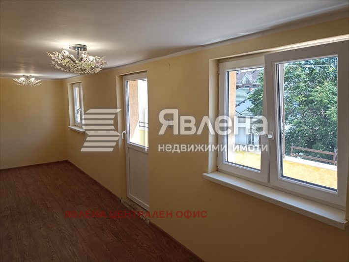 Продава 4-СТАЕН, гр. София, Център, снимка 8 - Апартаменти - 53568079