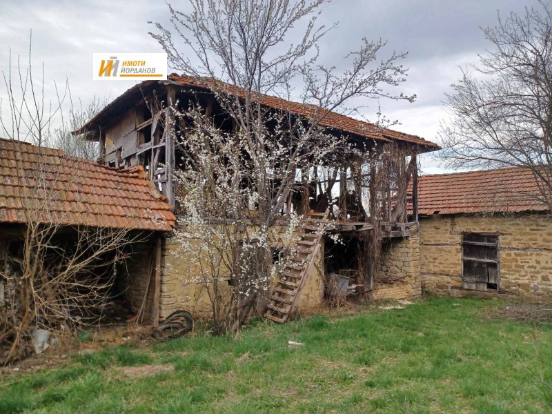 Продава КЪЩА, с. Ново село, област Велико Търново, снимка 5 - Къщи - 38047378