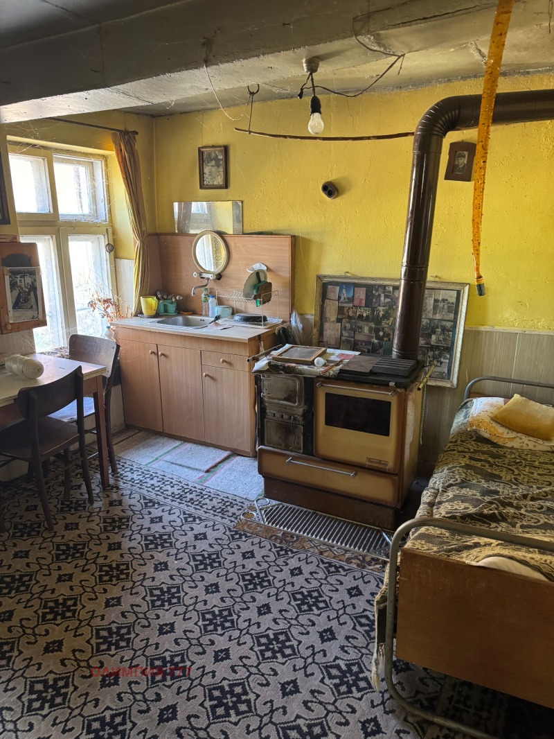 Till salu  Hus region Pleven , Nikolaevo , 200 kvm | 71658159 - bild [10]