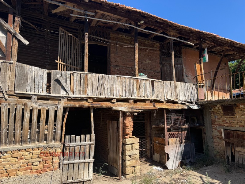 Till salu  Hus region Pleven , Nikolaevo , 200 kvm | 71658159 - bild [2]