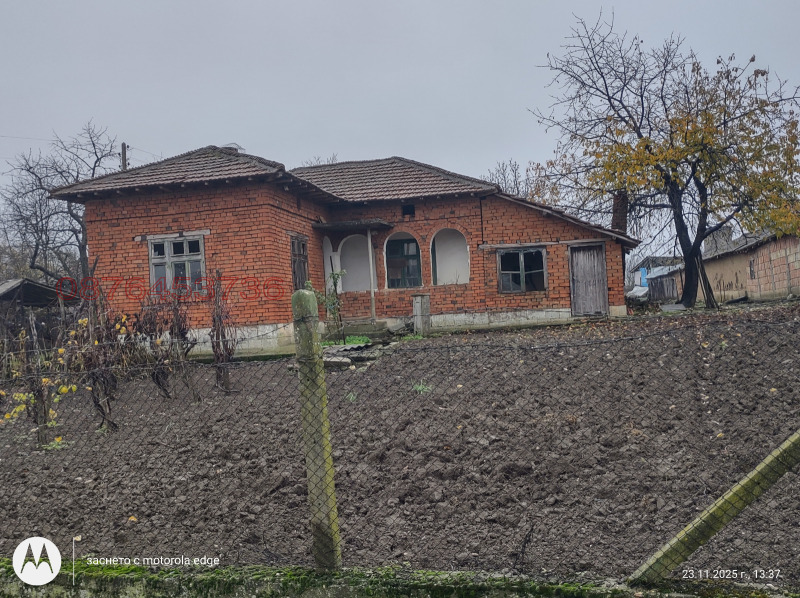 Продава КЪЩА, с. Ирник, област Силистра, снимка 4 - Къщи - 52784308