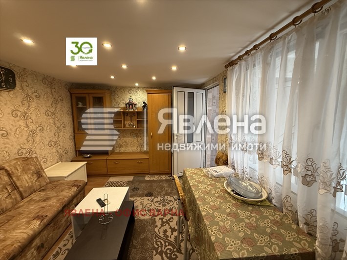 Продава КЪЩА, гр. Варна, Трошево, снимка 2 - Къщи - 54060321
