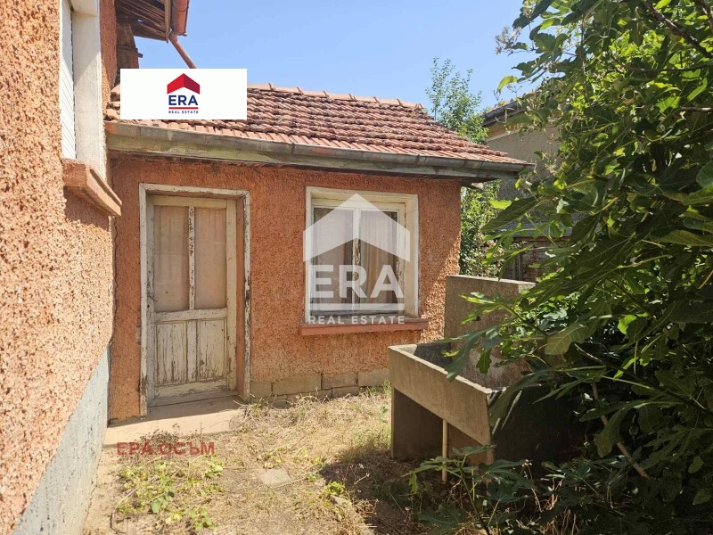 Продава КЪЩА, с. Баховица, област Ловеч, снимка 8 - Къщи - 55660772