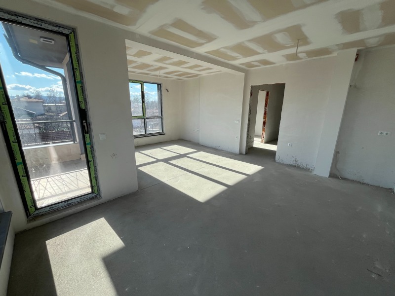 Продава 3-СТАЕН, гр. Казанлък, област Стара Загора, снимка 5 - Апартаменти - 53075522