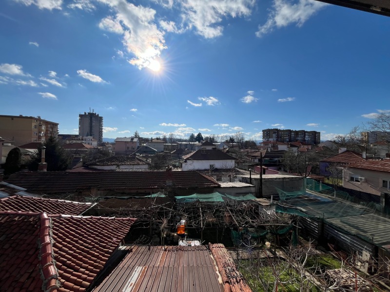 Продава 3-СТАЕН, гр. Казанлък, област Стара Загора, снимка 9 - Апартаменти - 53075522