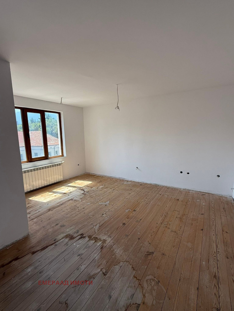 Till salu  3+ sovrum region Blagoevgrad , Razlog , 135 kvm | 70348987 - bild [4]