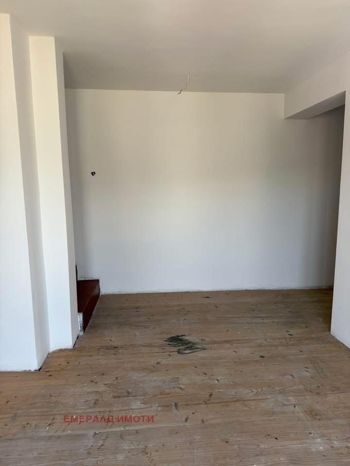 Till salu  3+ sovrum region Blagoevgrad , Razlog , 135 kvm | 70348987 - bild [10]