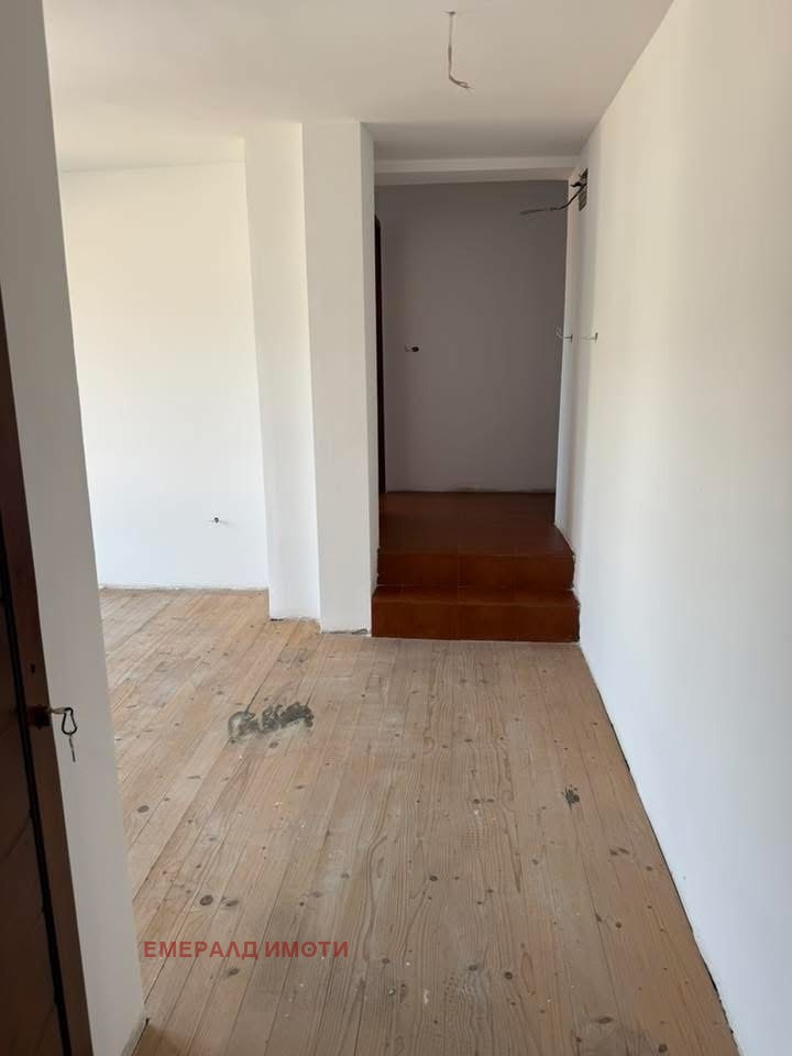 Till salu  3+ sovrum region Blagoevgrad , Razlog , 135 kvm | 70348987 - bild [9]
