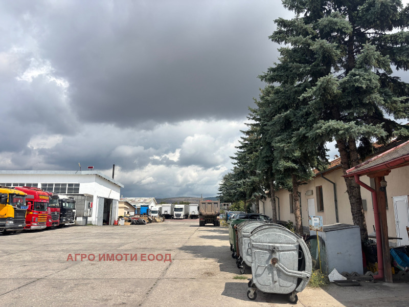 Продава  Склад област София , гр. Костинброд , 30000 кв.м | 14816011 - изображение [15]