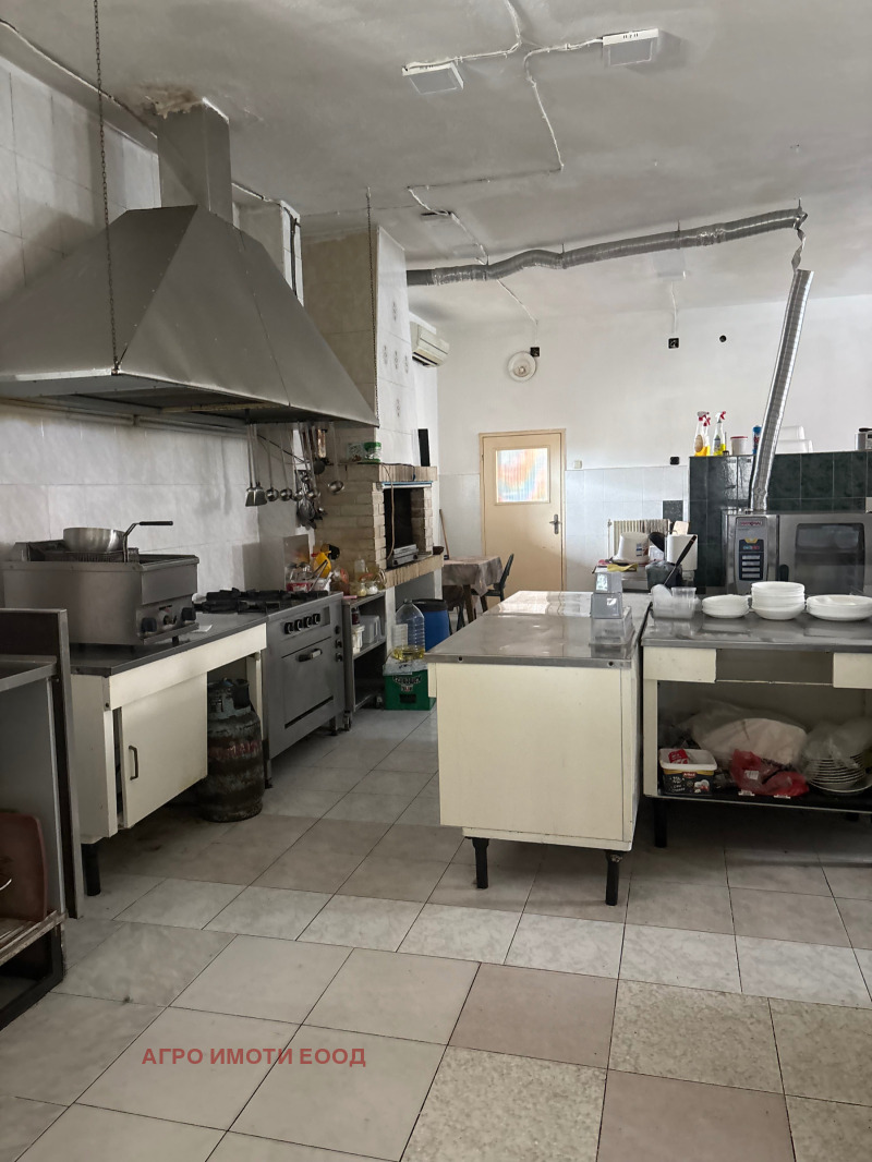 Продава  Склад област София , гр. Костинброд , 30000 кв.м | 14816011 - изображение [12]