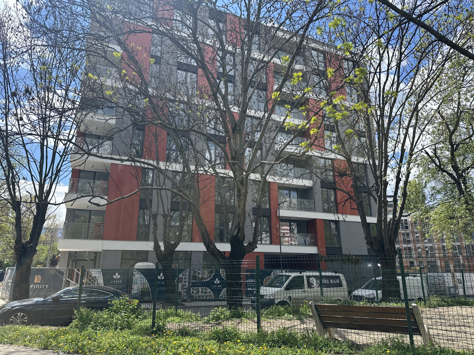 Продава ГАРАЖ, ПАРКОМЯСТО, гр. София, Зона Б-5, снимка 6 - Гаражи и паркоместа - 53607832