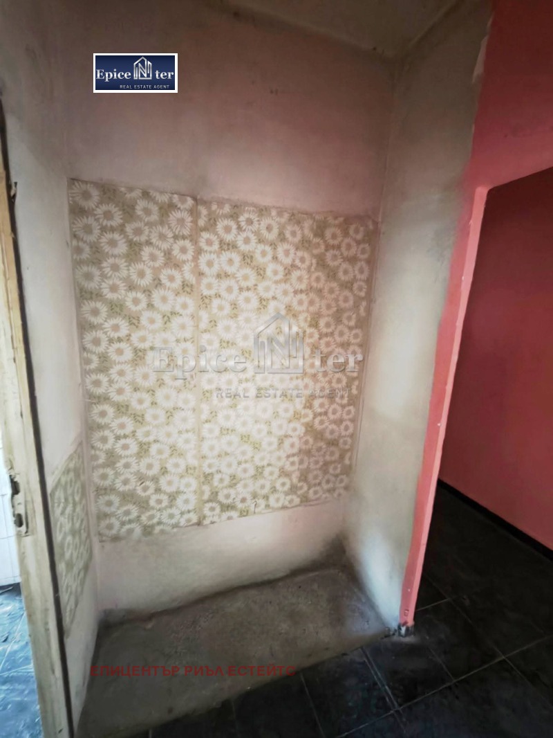 Продава 2-СТАЕН, гр. Перник, Изток, снимка 7 - Апартаменти - 52732958