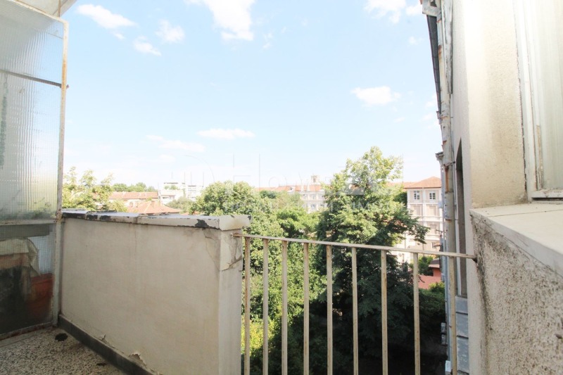 De vânzare  2 dormitoare Plovdiv , Țentâr , 94 mp | 92518663 - imagine [10]