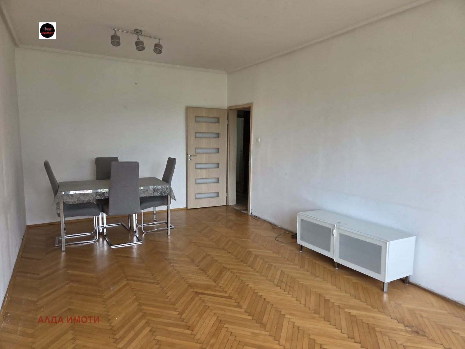 Продава 3-СТАЕН, гр. София, Сердика, снимка 4 - Апартаменти - 54629501