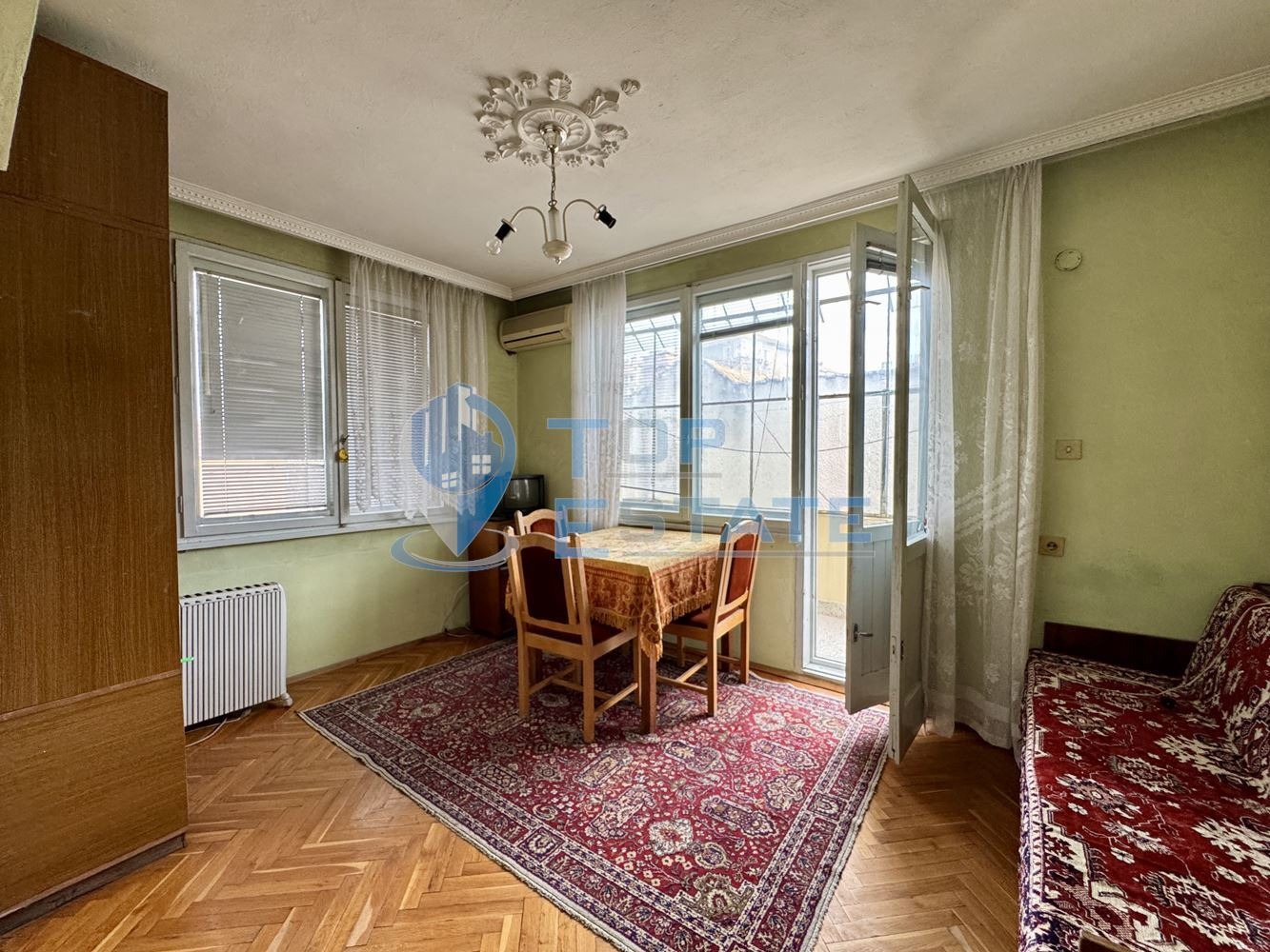 Продава МНОГОСТАЕН, гр. Горна Оряховица, област Велико Търново, снимка 2 - Апартаменти - 54202500