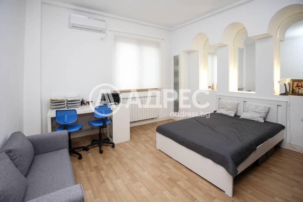 Продава МНОГОСТАЕН, гр. София, Център, снимка 6 - Апартаменти - 54604642
