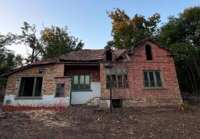 Продава  Къща, с. Горна Липница