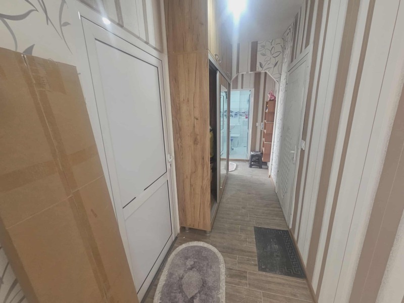 Продава 2-СТАЕН, гр. Кърджали, Възрожденци, снимка 12 - Апартаменти - 52152088