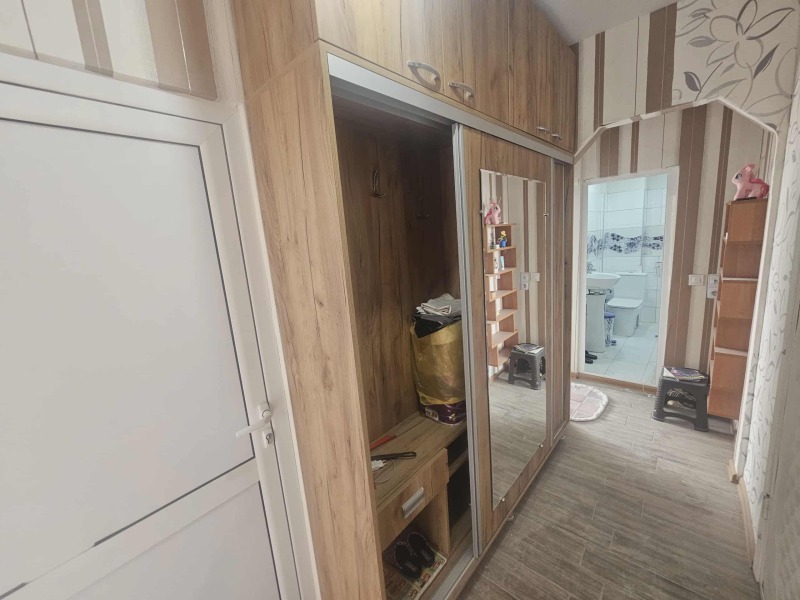 Продава 2-СТАЕН, гр. Кърджали, Възрожденци, снимка 11 - Апартаменти - 52152088