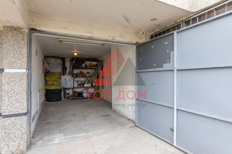 Eladó  Garázs Varna , Trosevo , 15 négyzetméter | 82657517