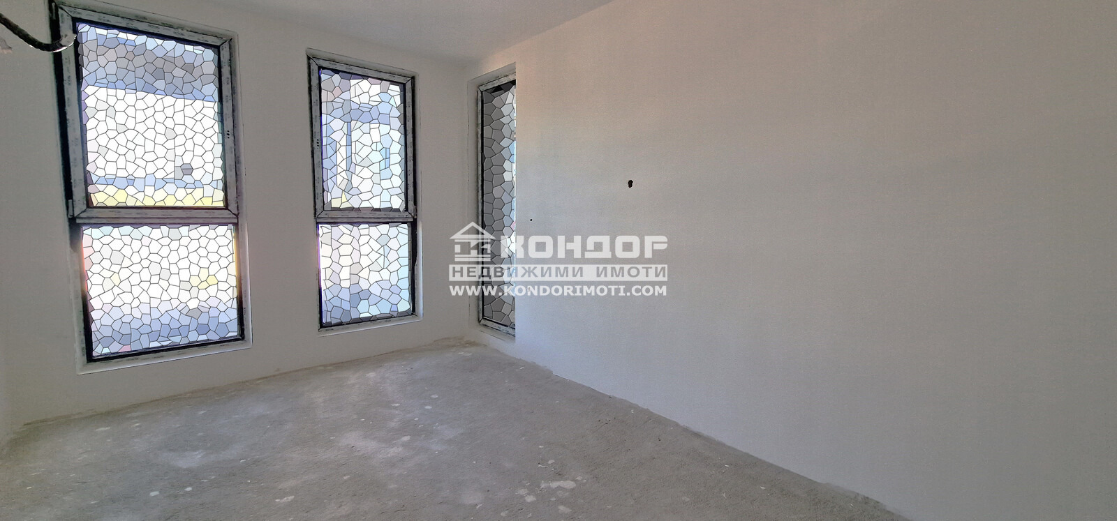 Продава 2-СТАЕН, гр. Пловдив, Кършияка, снимка 2 - Апартаменти - 33994335
