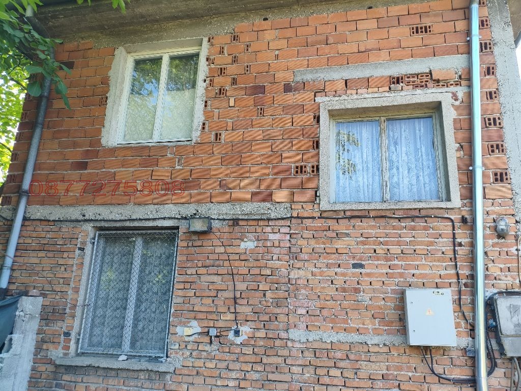 Продава КЪЩА, с. Скутаре, област Пловдив