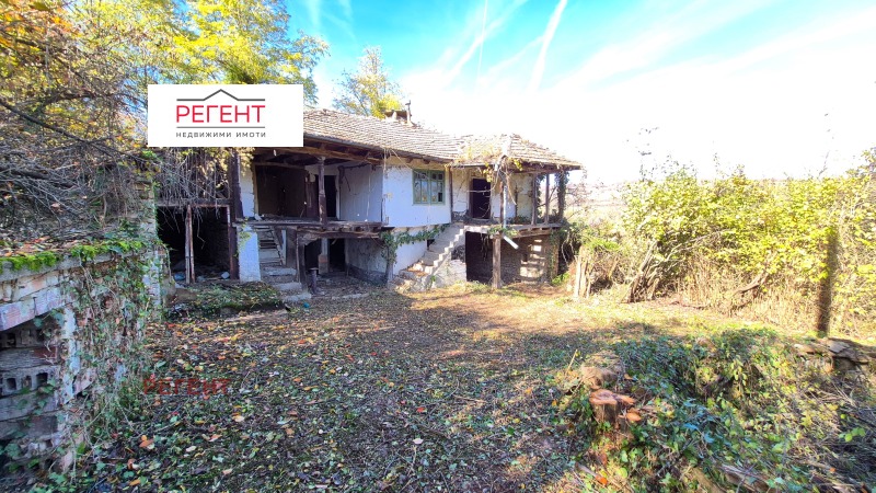 Продава КЪЩА в област Габрово, с. Парчовци - 200 кв.м / 37 000 € » 72 365.71 лв., РЕГЕНТ