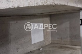 ГАРАЖ, ПАРКОМЯСТО, 13 m2